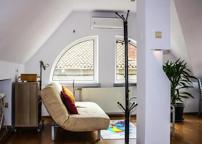 Split Crib | Brasov